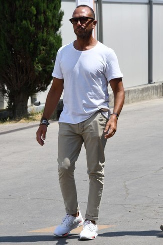 С чем носить белый кожаный браслет мужчине