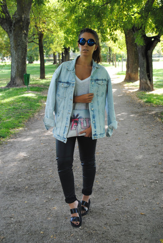 С чем носить белый кожаный клатч