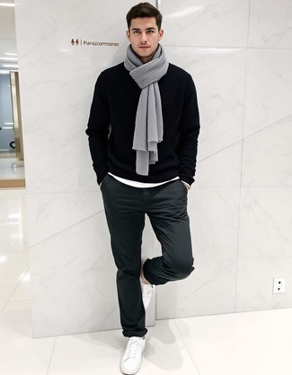 С чем носить белые кожаные низкие кеды мужчине