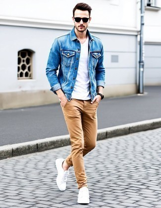 С чем носить белые кожаные низкие кеды мужчине