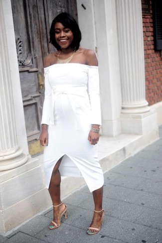 С чем носить белое платье с открытыми плечами