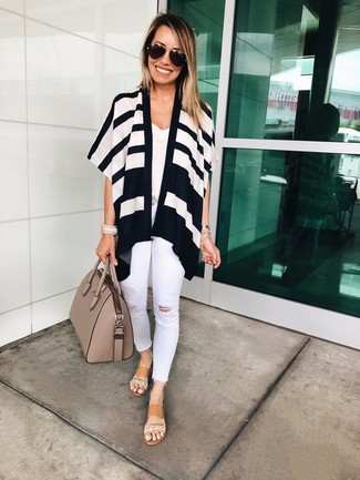 Какие майки носить с белым открытым кардиганом женщине