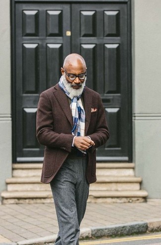 С чем носить белый шарф в шотландскую клетку мужчине