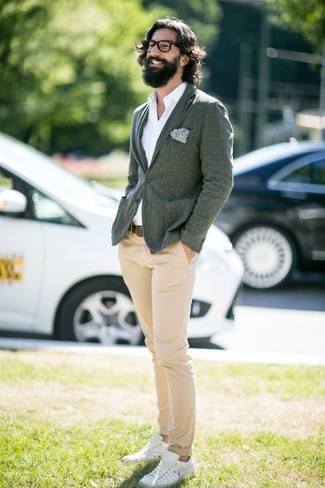 Какие пиджаки носить с белыми плимсоллами мужчине