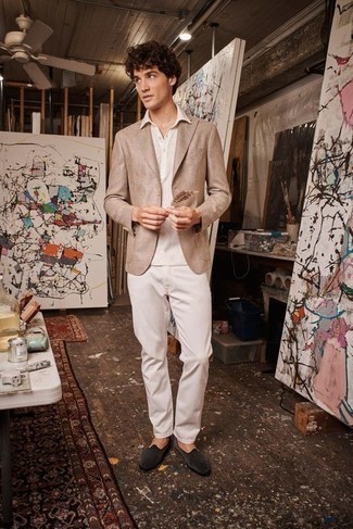 Какие лоферы носить с белой футболкой-поло мужчине