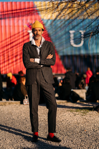 С чем носить белый свитер с воротником поло мужчине