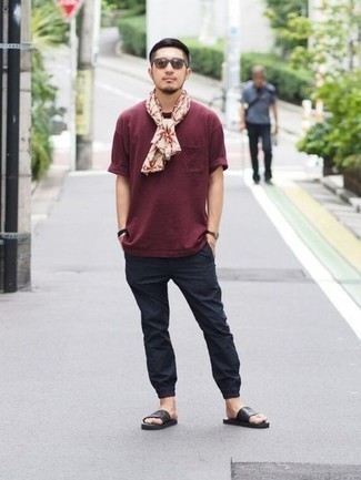 С чем носить белый шарф мужчине