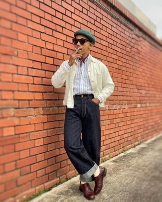 С чем носить белую куртку-рубашку мужчине