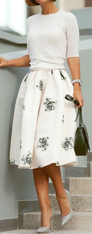 Как носить белую кофту с коротким рукавом с серыми кожаными туфлями