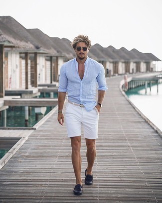 Какие лоферы носить с белыми шортами мужчине