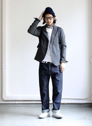 Какие джинсы носить с белыми слипонами мужчине