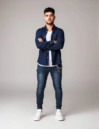 С чем носить белые кеды мужчине лето