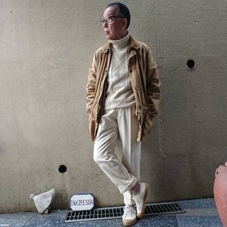 С чем носить белые кеды за 60 лет мужчине