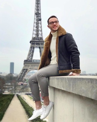 С чем носить белые кеды мужчине зима