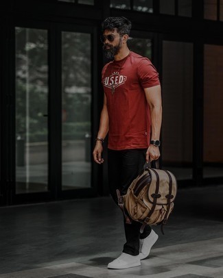 С чем носить белые кеды за 40 лет мужчине