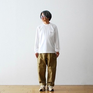 С чем носить белые кеды за 40 лет мужчине