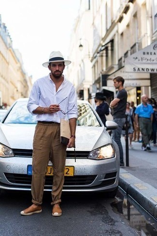 С чем носить белую соломенную шляпу мужчине