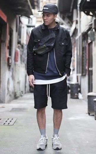 Какие кроссовки носить с белой майкой мужчине