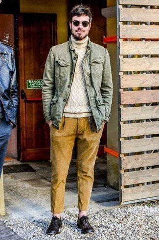 Какие туфли дерби носить с белой водолазкой