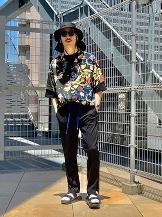 С чем носить белые часы мужчине