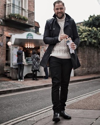 Как носить белую шерстяную водолазку с черными джинсами мужчине