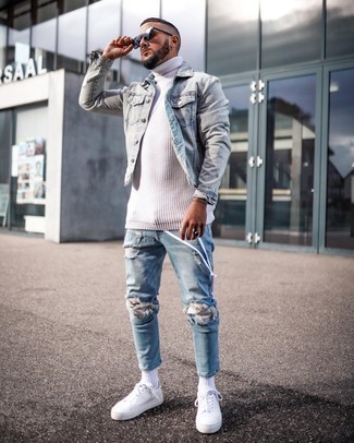 С чем носить белую шерстяную водолазку мужчине