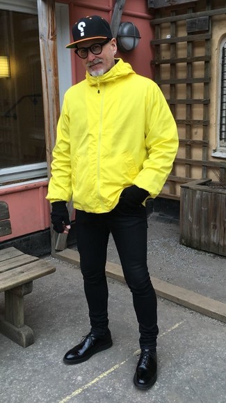 Как носить ветровку с джинсами мужчине