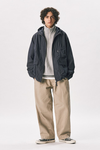 Как носить ветровку с низкими кедами мужчине