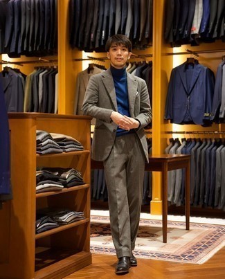 С чем носить шерстяной костюм