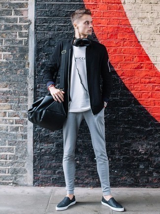 С чем носить кожаные плетеные кеды мужчине