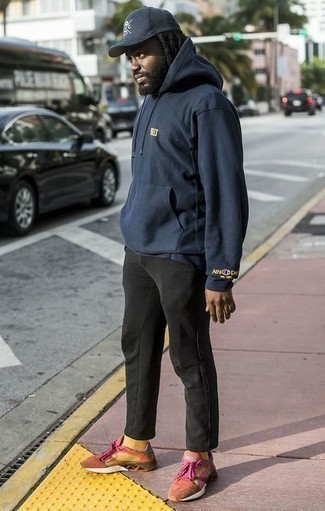 С чем носить желтые кроссовки мужчине