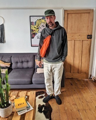 С чем носить желтую сумку мужчине