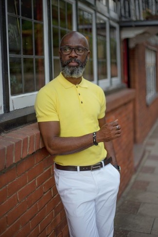 С чем носить желтую футболку-поло мужчине