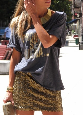 С чем носить желтую юбку