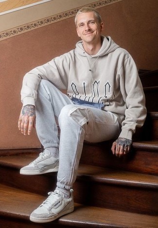 Мужской бежевый худи с принтом от Calvin Klein Jeans