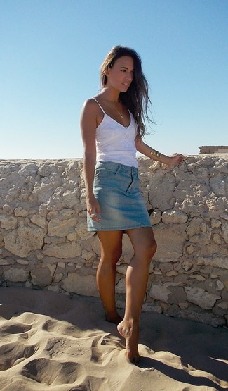 Голубая джинсовая мини-юбка от MM6 MAISON MARGIELA
