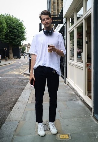 Мужские белые кожаные низкие кеды от Alexander McQueen