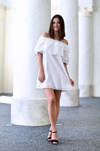 Белое кружевное платье с открытыми плечами от Asos