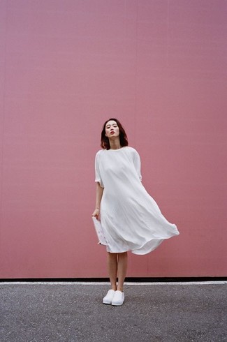 Белое свободное платье от AX Paris