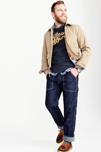 Какие джинсовые рубашки носить с коричневыми топсайдерами в 30 лет: Попробуй сочетание джинсовой рубашки и темно-синих джинсов, и ты получишь стильный расслабленный мужской лук, который подходит для повседневной носки. Пара коричневых топсайдеров очень просто интегрируется в этот образ.