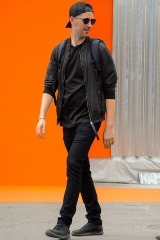 Черные брюки чинос от Giorgio Armani