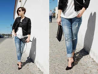 Как носить джинсы с бомбером женщине: Тандем бомбера и джинсов - самый простой из возможных образов для активного отдыха. Вкупе с этим образом выигрышно будут выглядеть черные замшевые туфли.