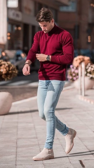 Какие джинсы носить с темно-красной водолазкой в 20 лет мужчине: Темно-красная водолазка и джинсы — прекрасный образ, если ты ищешь расслабленный, но в то же время стильный мужской образ. Не прочь сделать образ немного элегантнее? Тогда в качестве обуви к этому луку, выбирай бежевые замшевые ботинки челси.