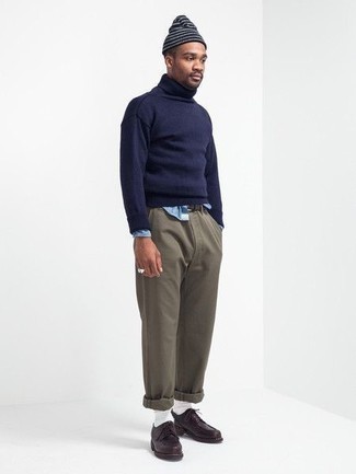 Оливковые брюки чинос от Burton Menswear London