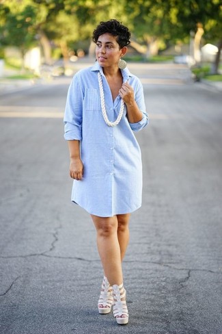Голубое платье-рубашка в вертикальную полоску от Roksanda