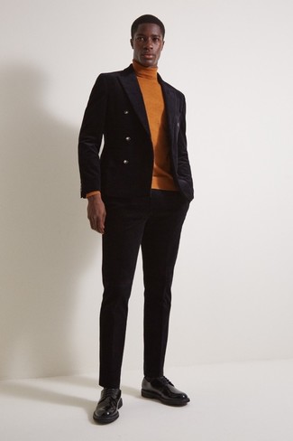 Мужской черный бархатный двубортный пиджак от Giorgio Armani