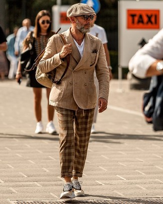 Мужской светло-коричневый двубортный пиджак от Tagliatore