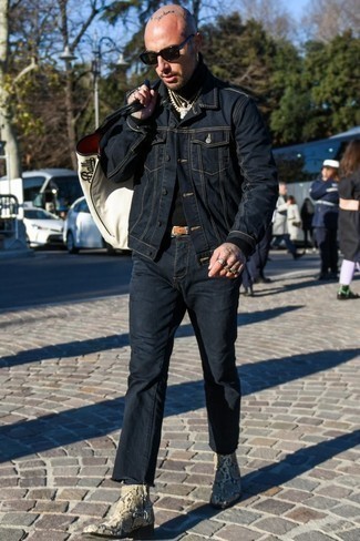 Какие джинсовые куртки носить с черно-белой водолазкой мужчине: Джинсовая куртка и черно-белая водолазка — необходимые вещи в гардеробе поклонников стиля casual. Любишь эксперименты? Заверши лук светло-коричневыми кожаными ботинками челси со змеиным рисунком.