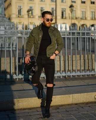 Мужская оливковая джинсовая куртка от Moschino