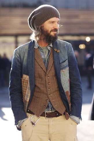 С чем носить коричневую шапку в 30 лет мужчине: Сочетание серой джинсовой куртки и коричневой шапки пользуется большой популярностью среди ценителей практичного удобства.